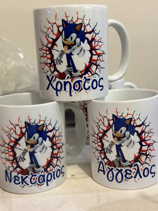 Κούπες με μπλε ήρωα και ονόματα